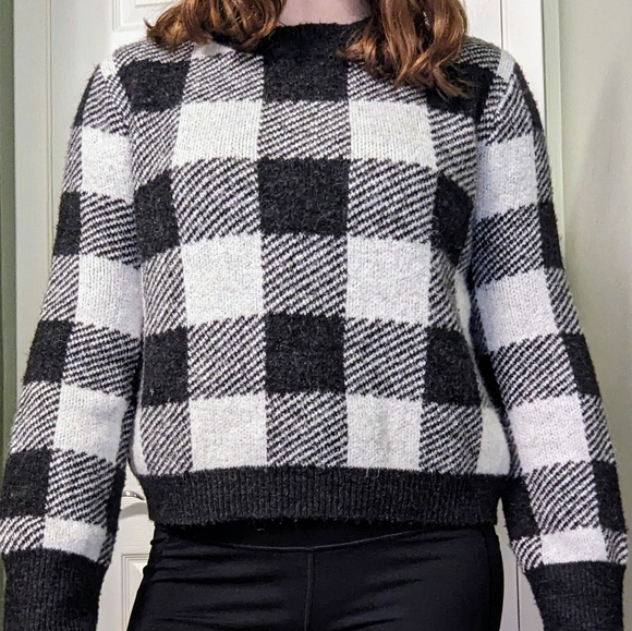 H&M Gingham Grey & Black Pullover | Size XS - Picture 4 of 10